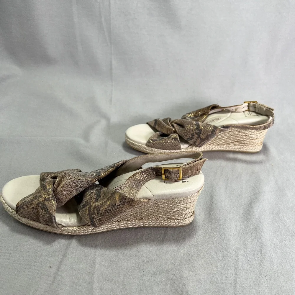 Amalfi by Rangoni Laerte Wedge Gold Metallic Animal Print Knot Espadrille 10WIDE